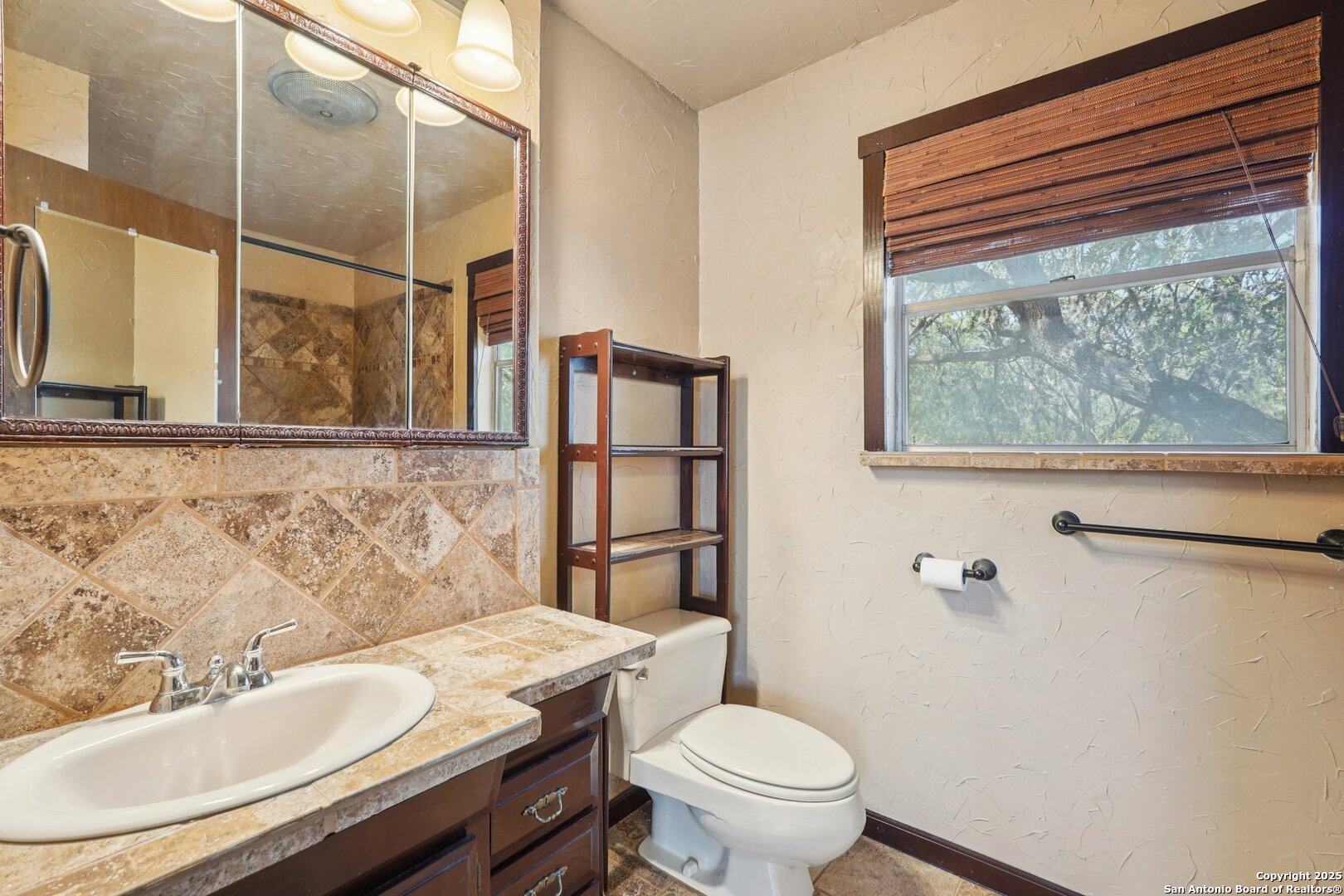 3761 Ridgeway San Antonio TX 78259