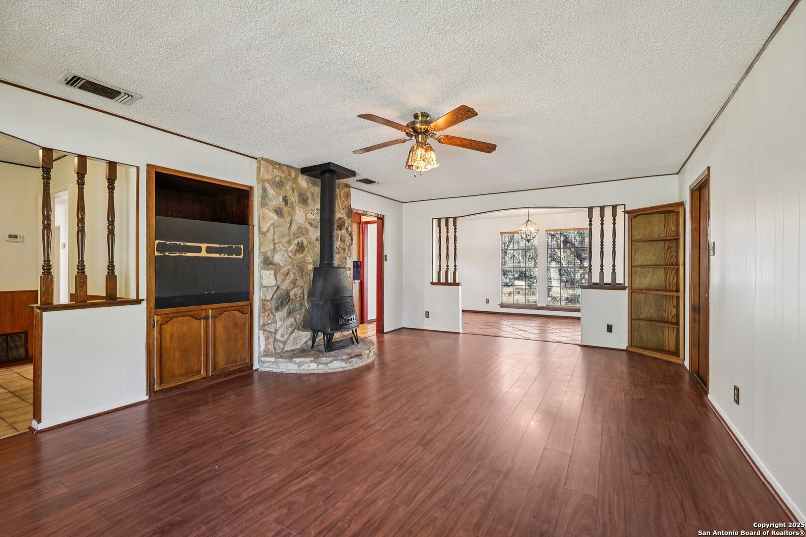 3761 Ridgeway San Antonio TX 78259