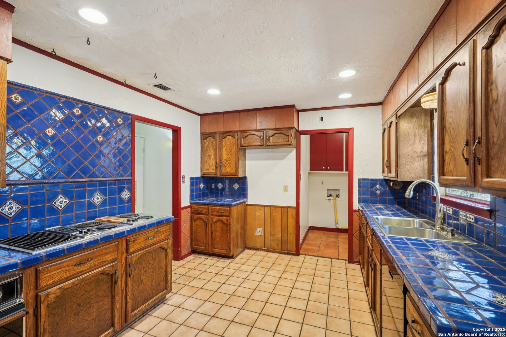 3761 Ridgeway San Antonio TX 78259