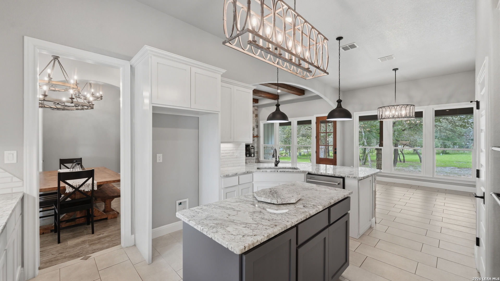 138 Wood Valley Adkins TX 78101