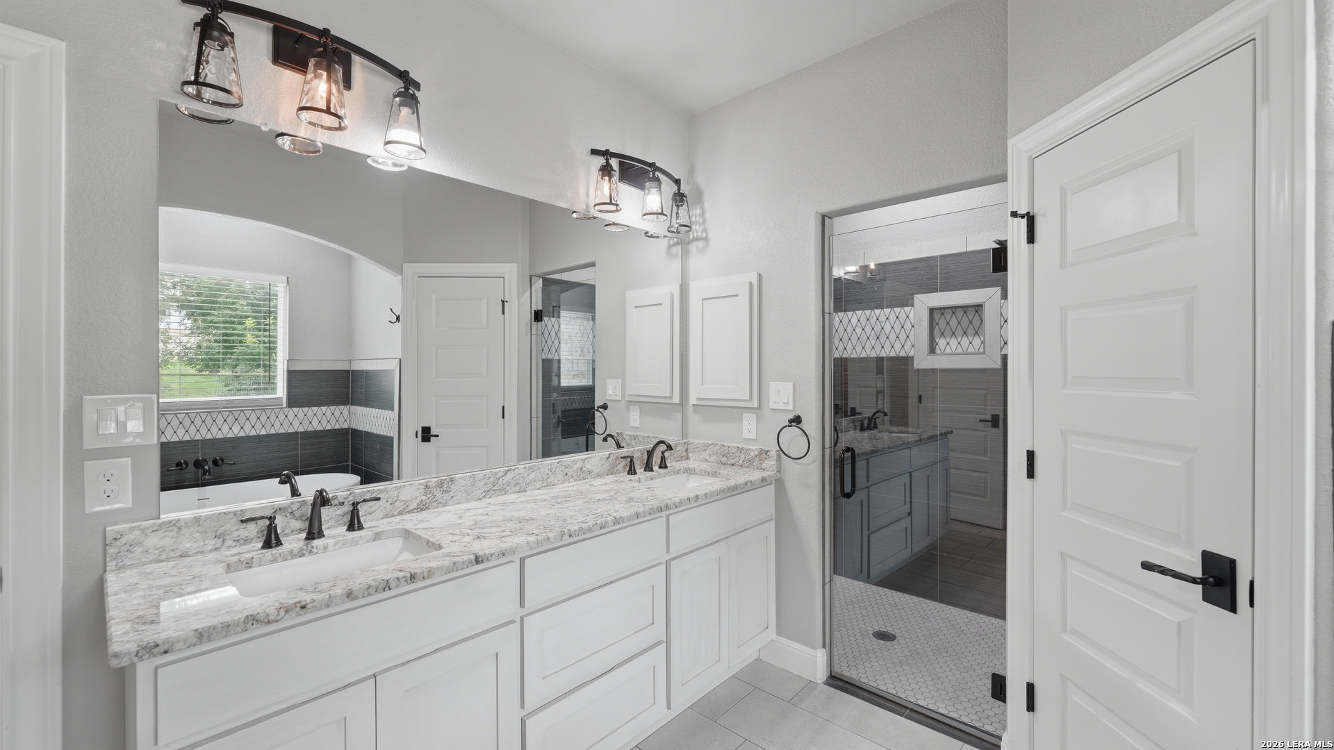 138 Wood Valley Adkins TX 78101