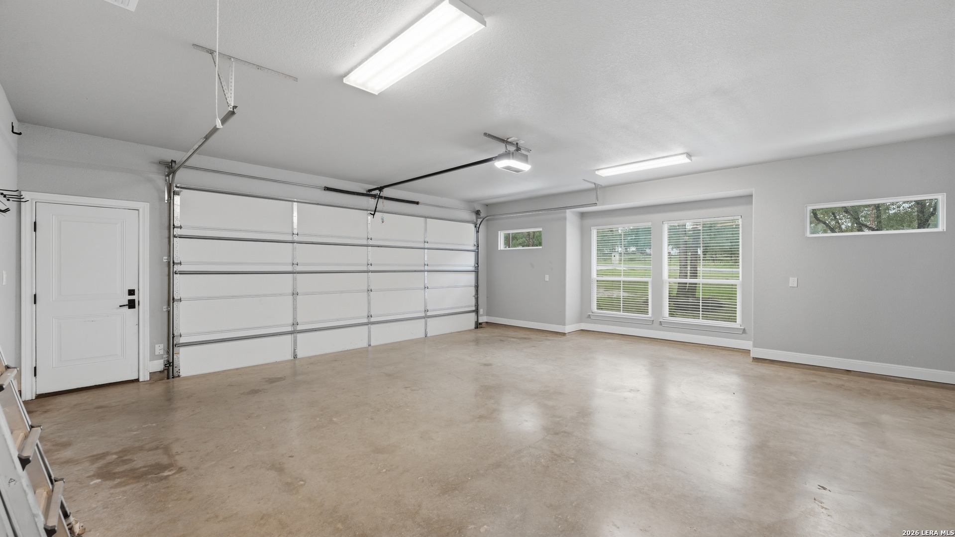 138 Wood Valley Adkins TX 78101