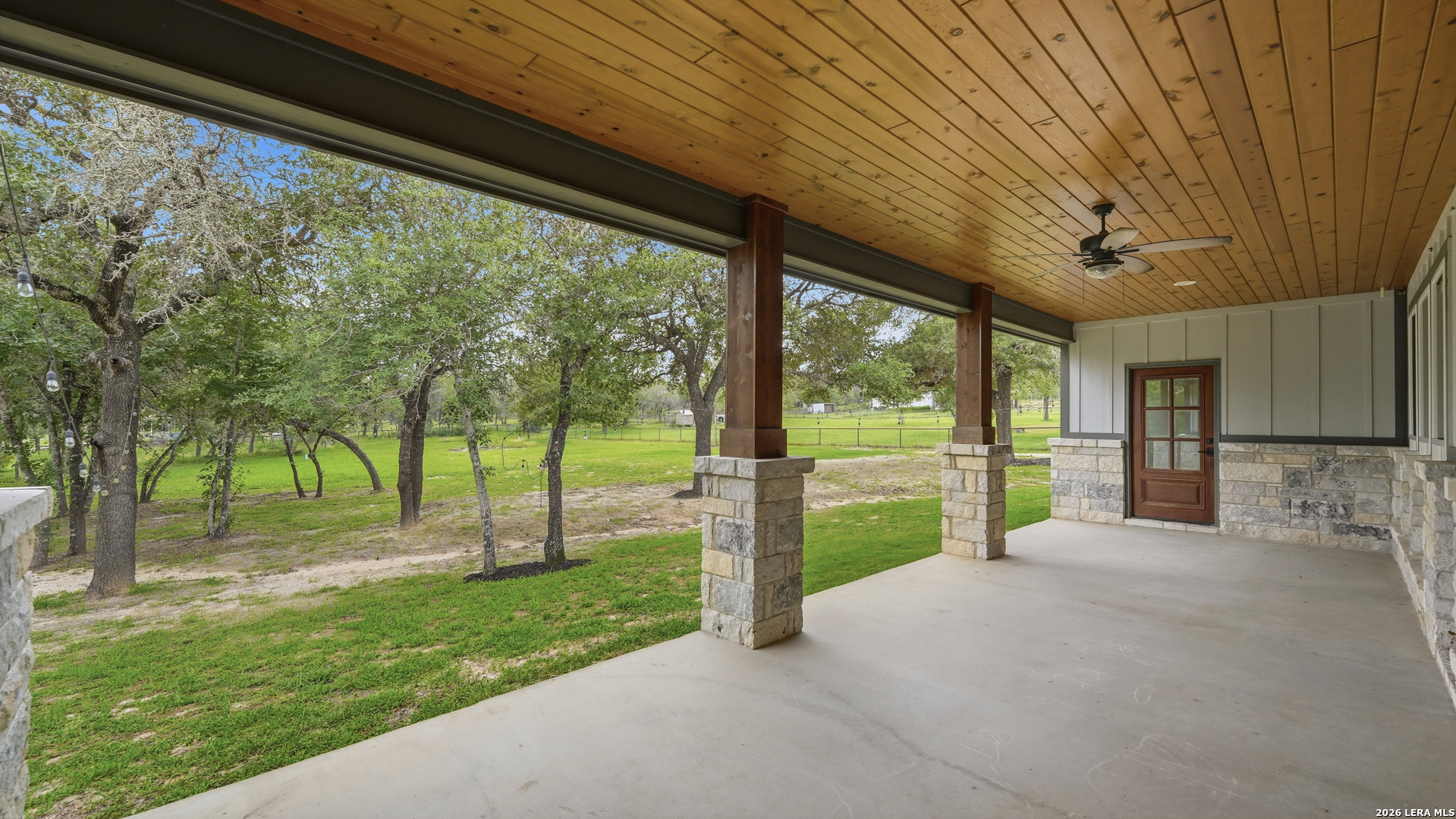138 Wood Valley Adkins TX 78101