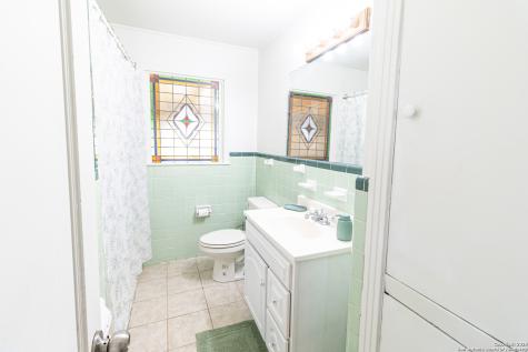 803 N Buchanan Beeville TX 78102