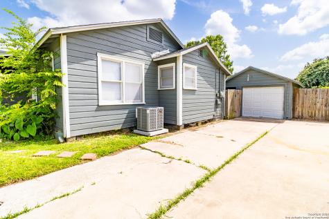 803 N Buchanan Beeville TX 78102