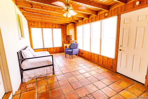 803 N Buchanan Beeville TX 78102