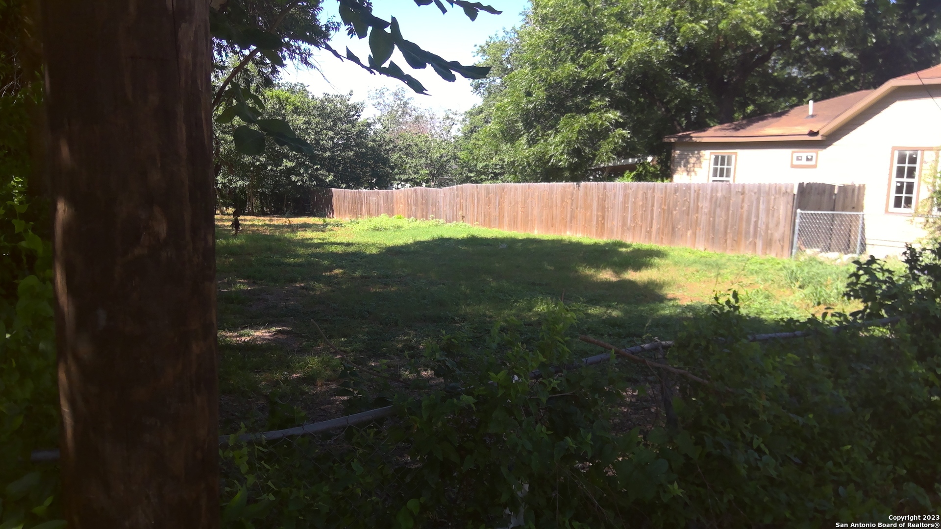 112 Del Valle Alley San Antonio TX 78207