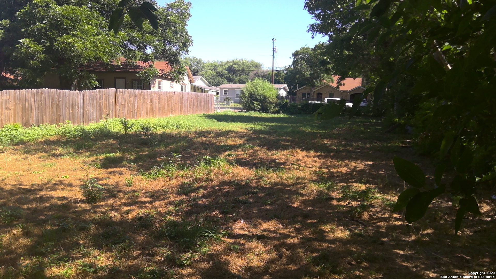 112 Del Valle Alley San Antonio TX 78207