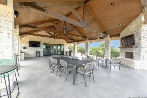 1622 Paradise Parkway Canyon Lake TX 78133