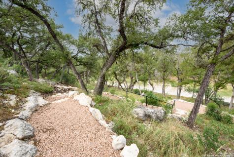 1622 Paradise Parkway Canyon Lake TX 78133