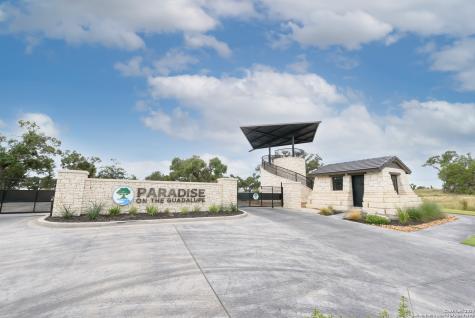 1622 Paradise Parkway Canyon Lake TX 78133