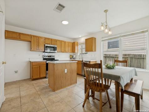 447 Tiger Hills San Antonio TX 78251