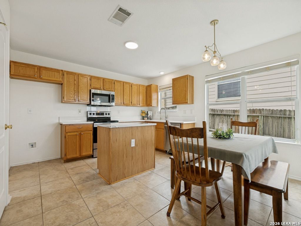 447 Tiger Hills San Antonio TX 78251