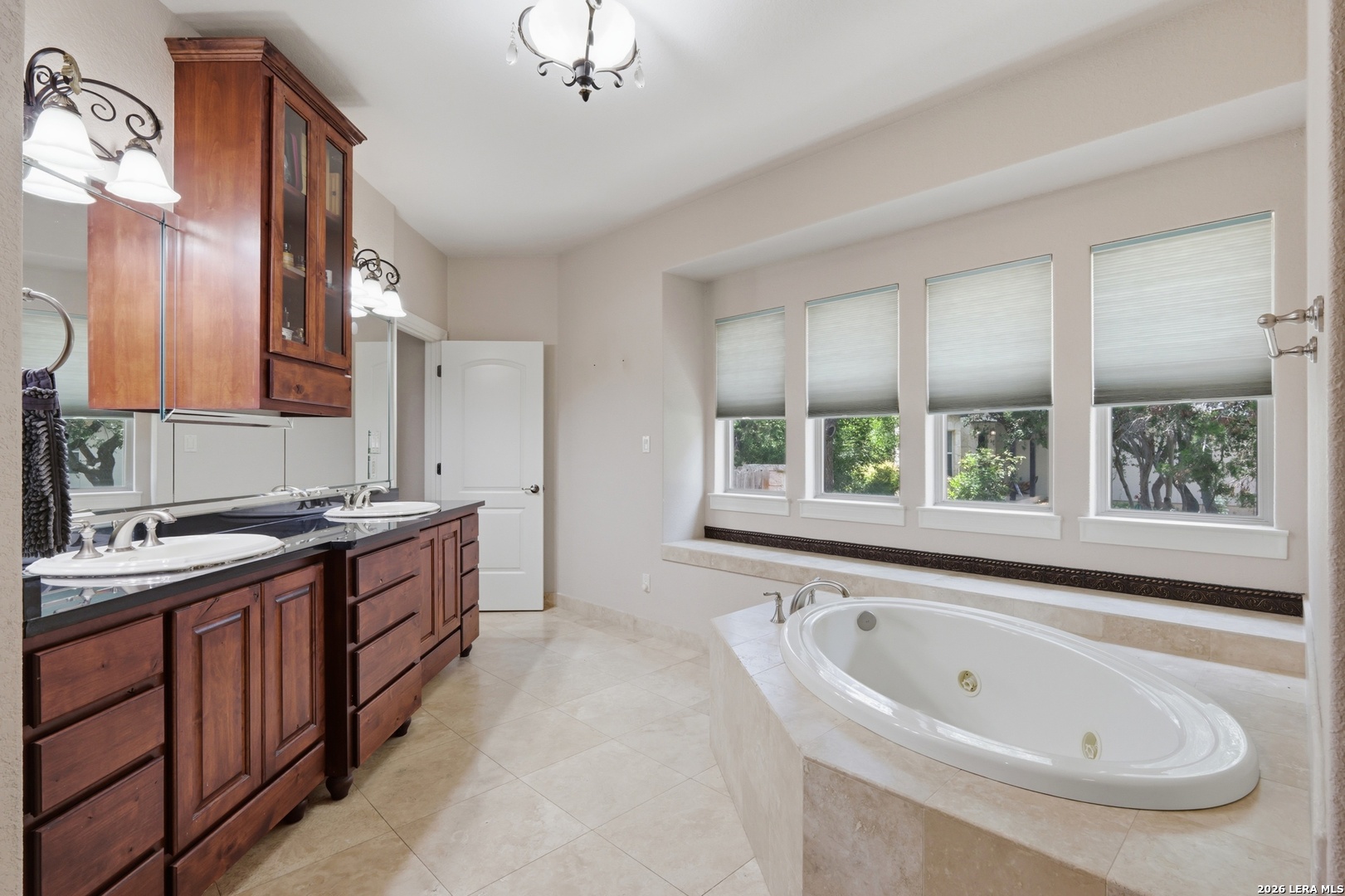 8035 Tradition Oak Boerne TX 78015