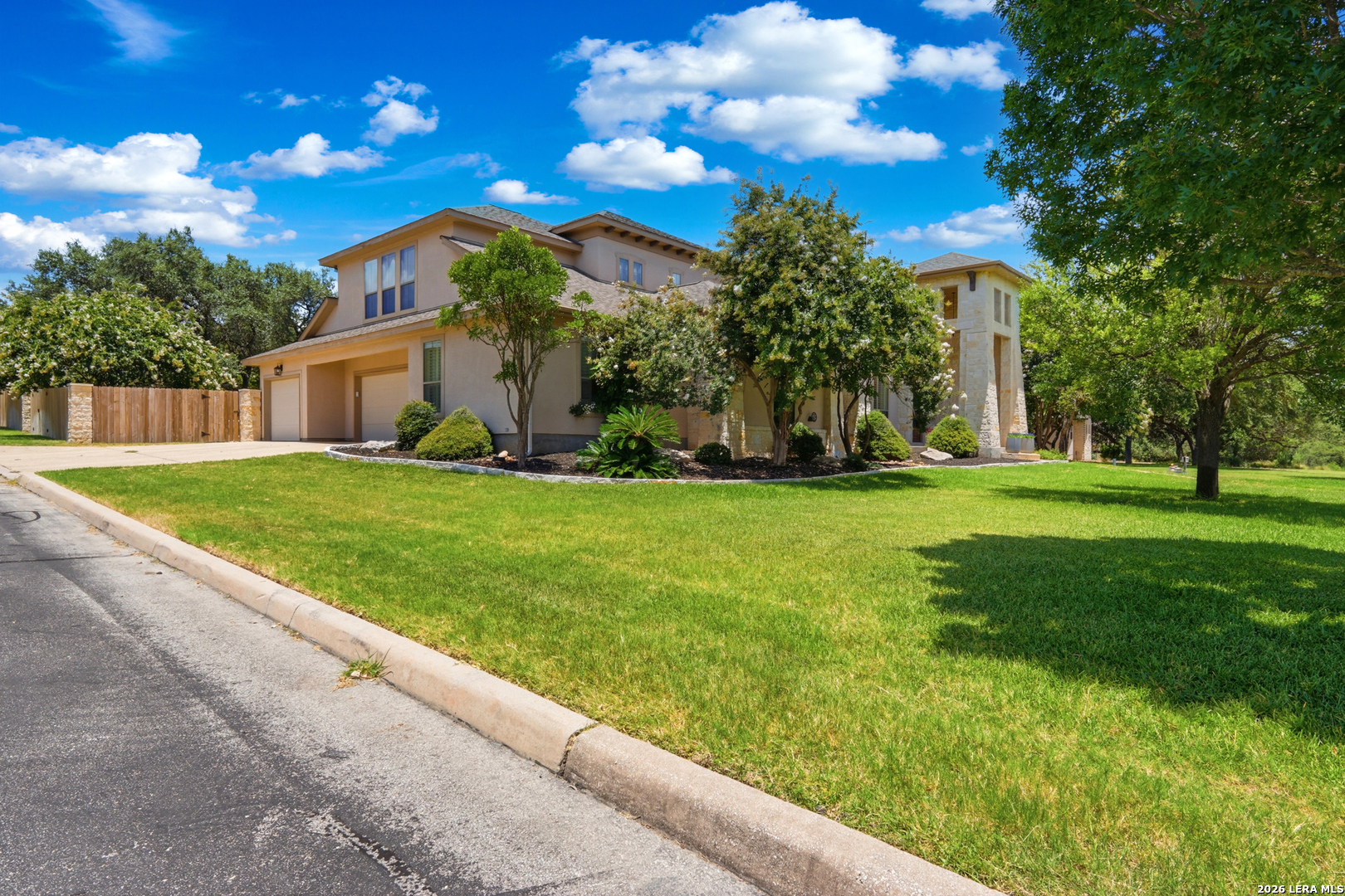 8035 Tradition Oak Boerne TX 78015
