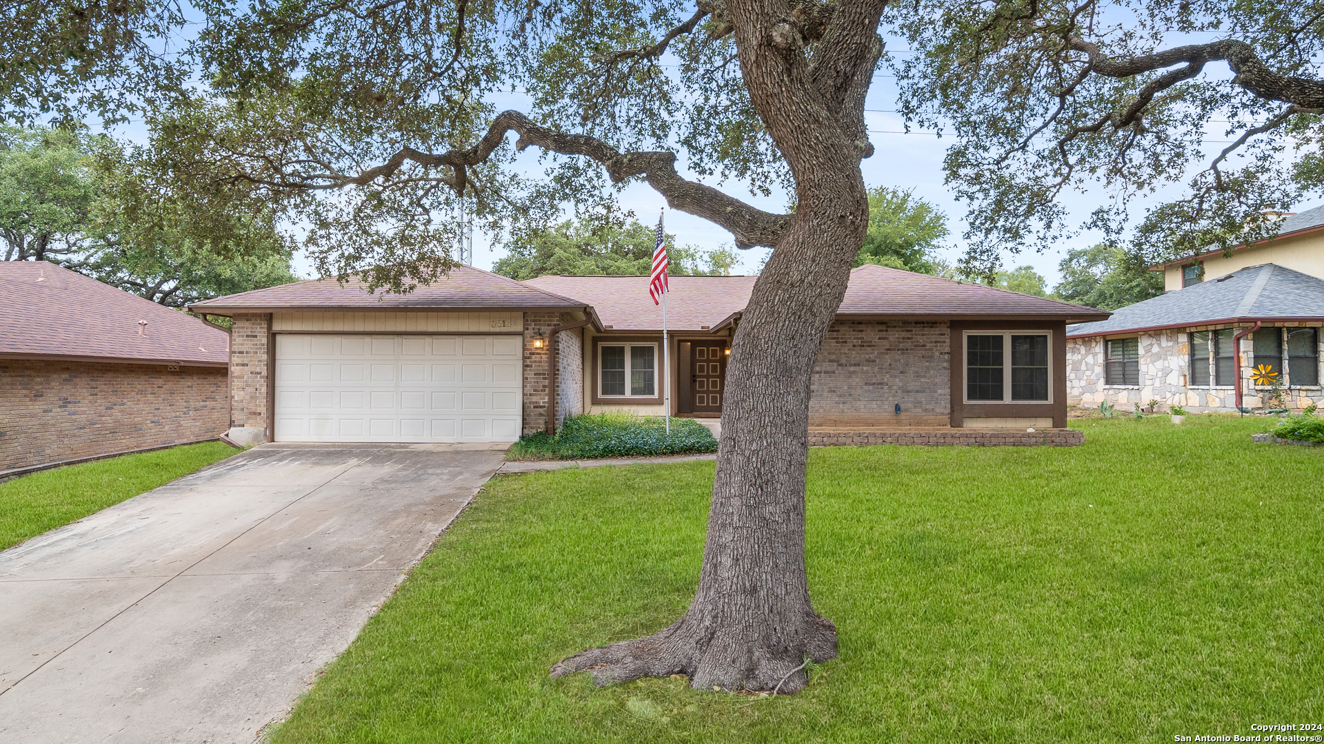 8215 Shallow Creek Drive San Antonio TX 78251