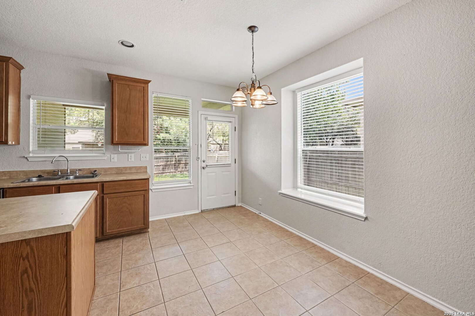 710 Campion Red San Antonio TX 78245