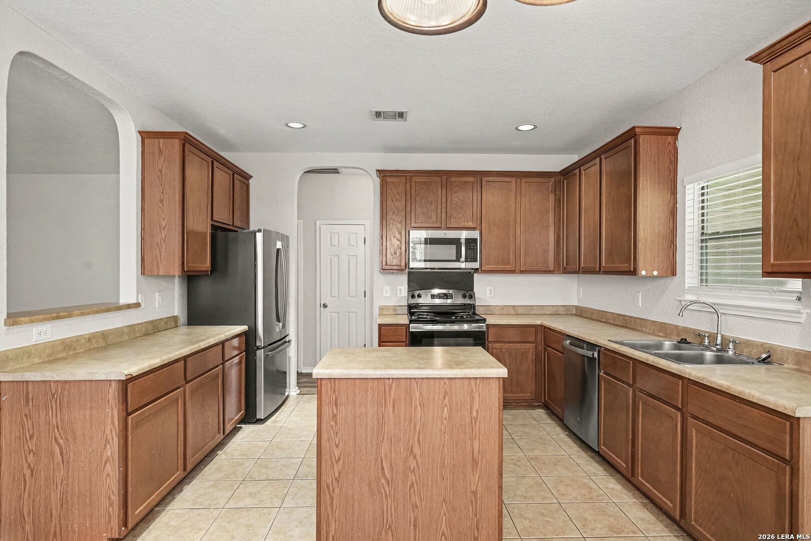 710 Campion Red San Antonio TX 78245