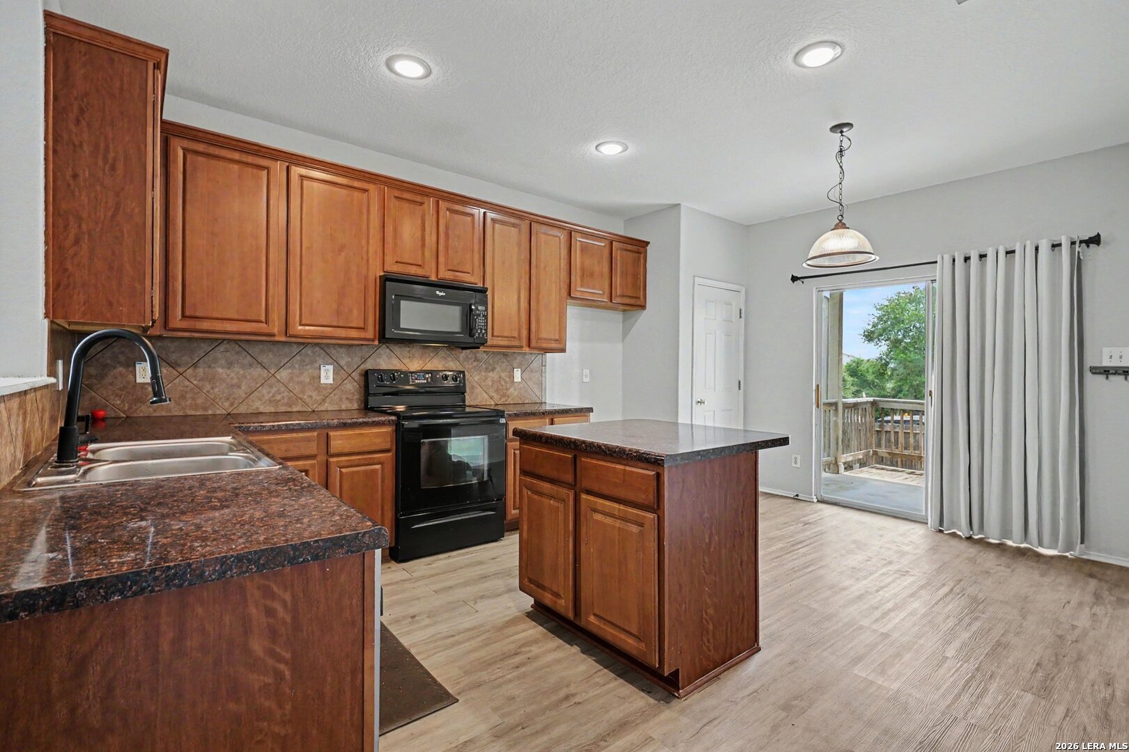 162 Cardinal Way San Antonio TX 78253