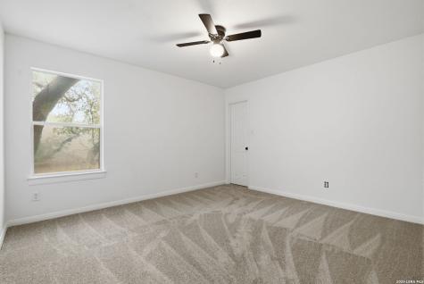 4750 Bending Grove San Antonio TX 78259