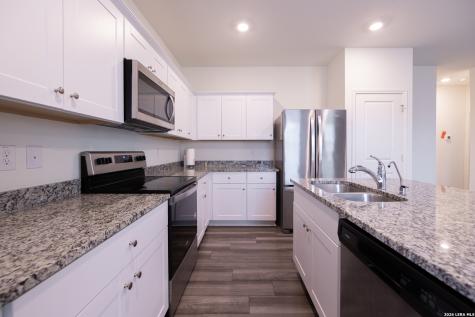 14423 Bonito Loop San Antonio TX 78253