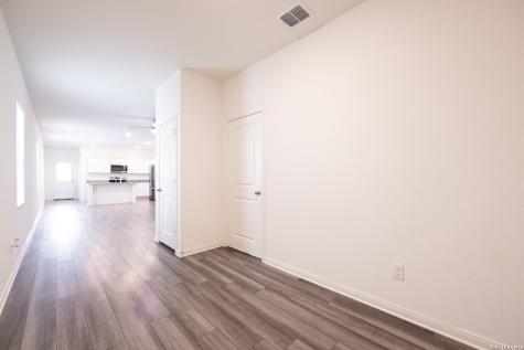 14423 Bonito Loop San Antonio TX 78253