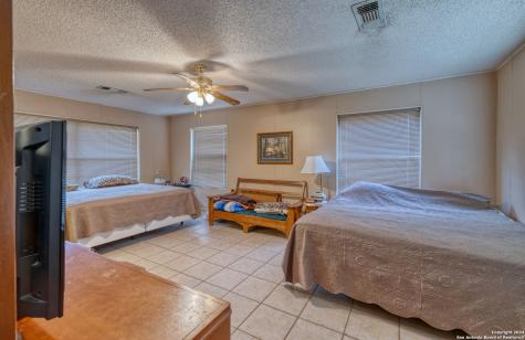 2227 Mill Creek Leakey TX 78873