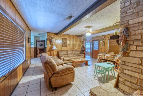 2227 Mill Creek Leakey TX 78873