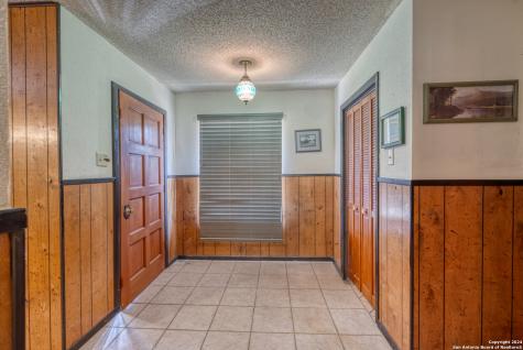2227 Mill Creek Leakey TX 78873