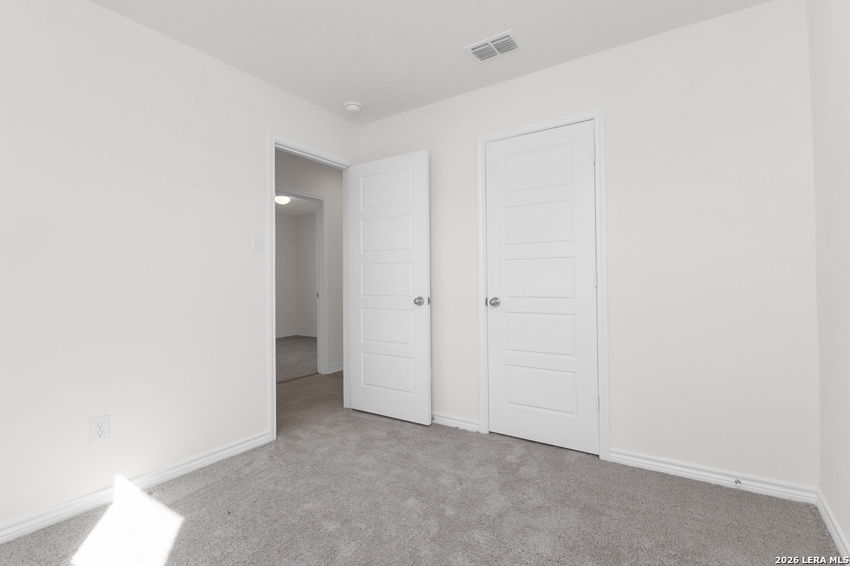 2546 Corinthus Bend San Antonio TX 78245