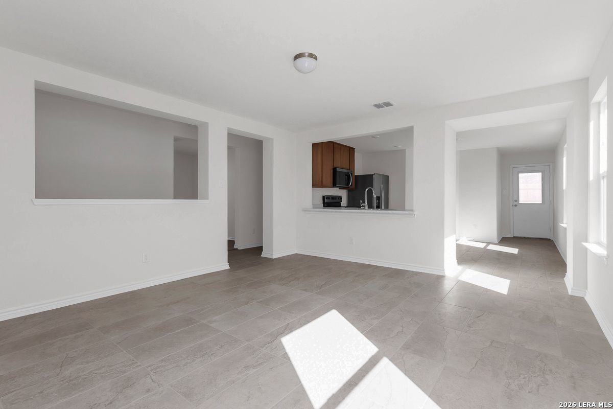 2546 Corinthus Bend San Antonio TX 78245