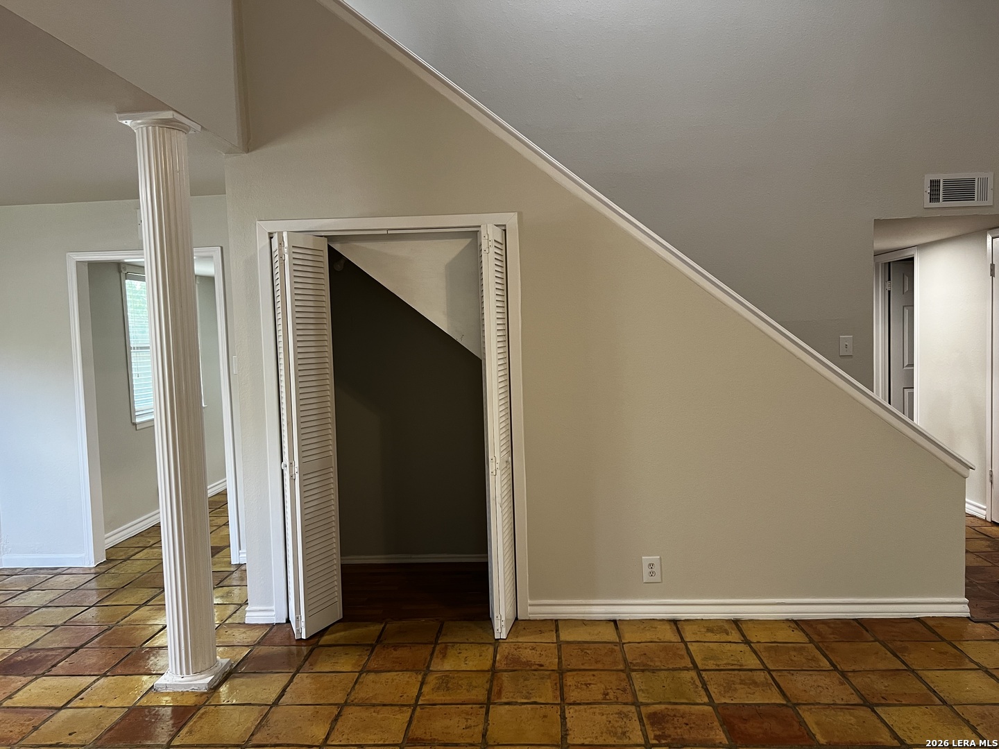 8573 Echo Creek Lane San Antonio TX 78240