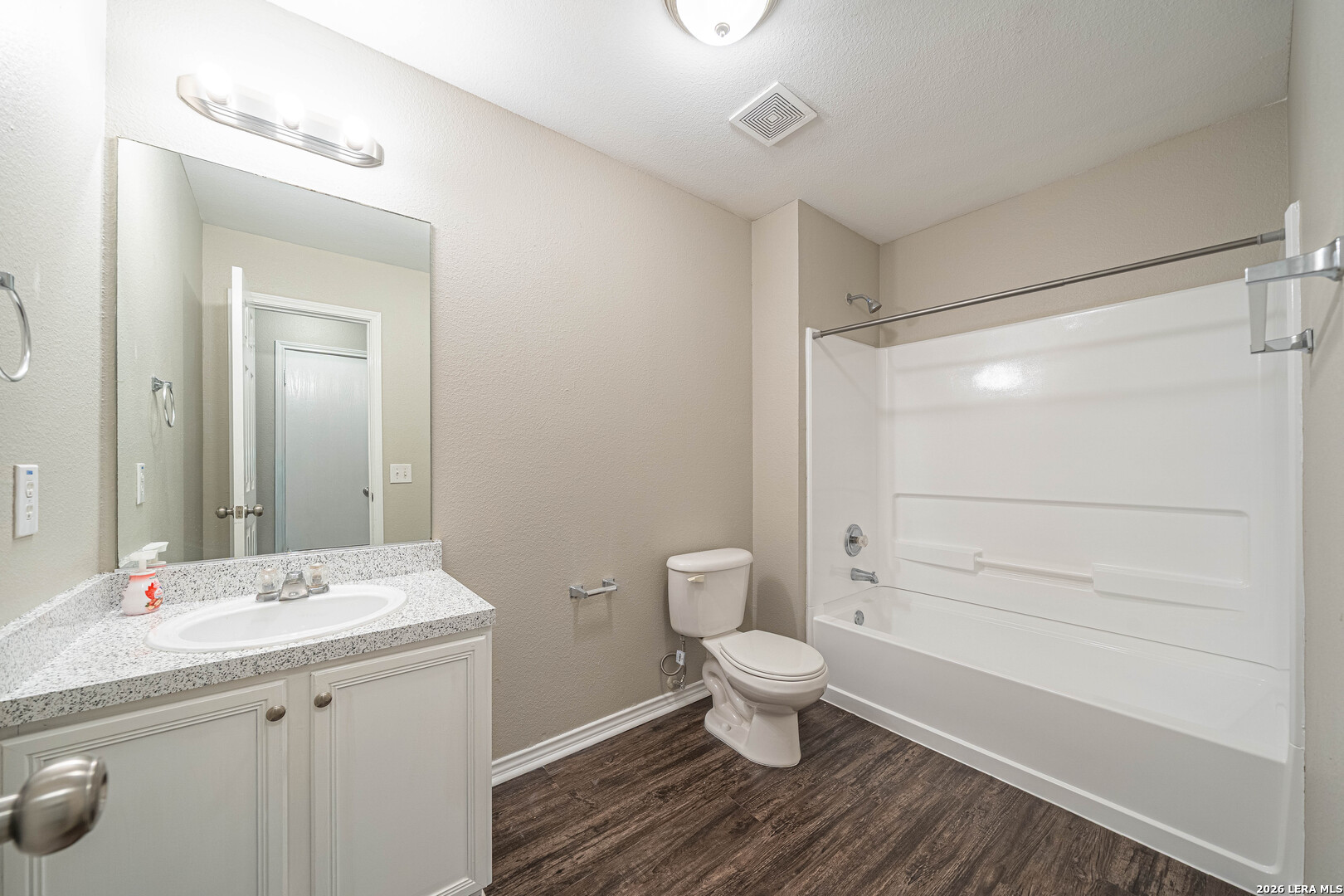 5125 Columbia Cibolo TX 78108