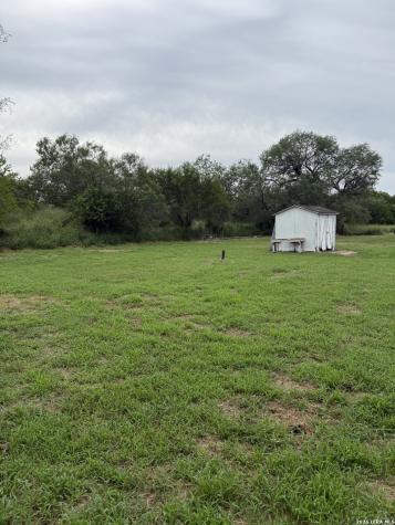 1939 County Road 134 Runge TX 78151