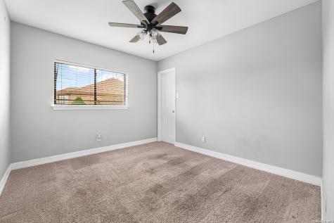 7623 Lonecrest Converse TX 78109
