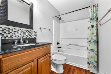 7623 Lonecrest Converse TX 78109