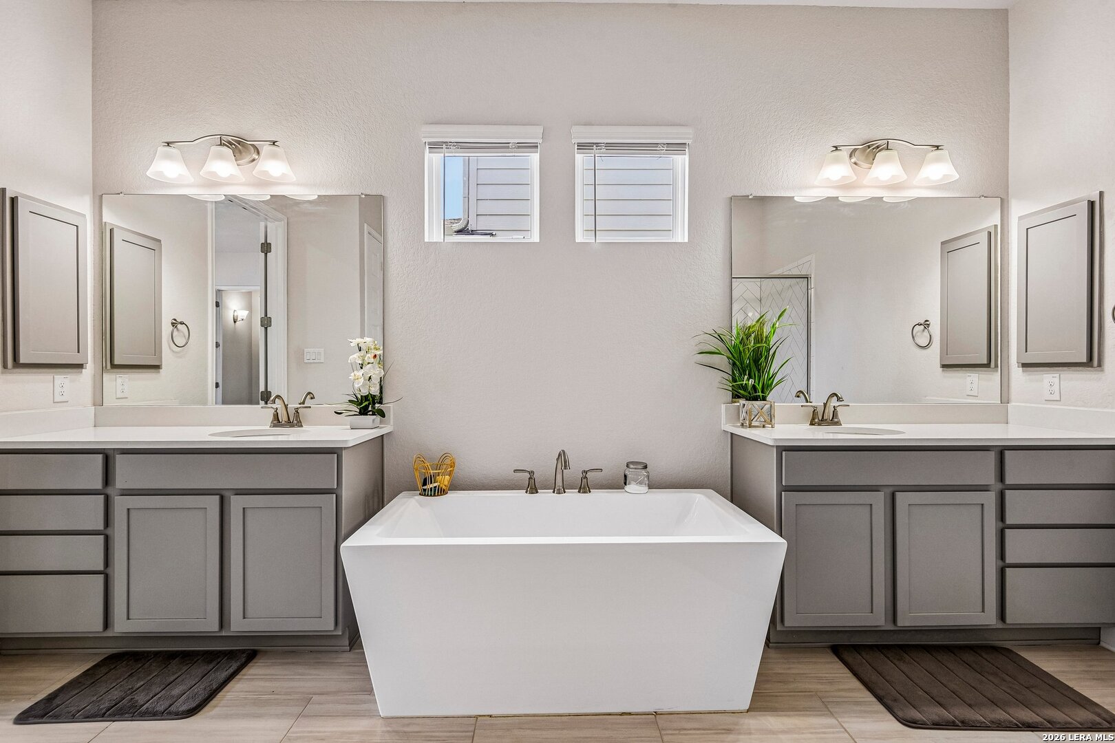 1136 Aidenbaum San Antonio TX 78260