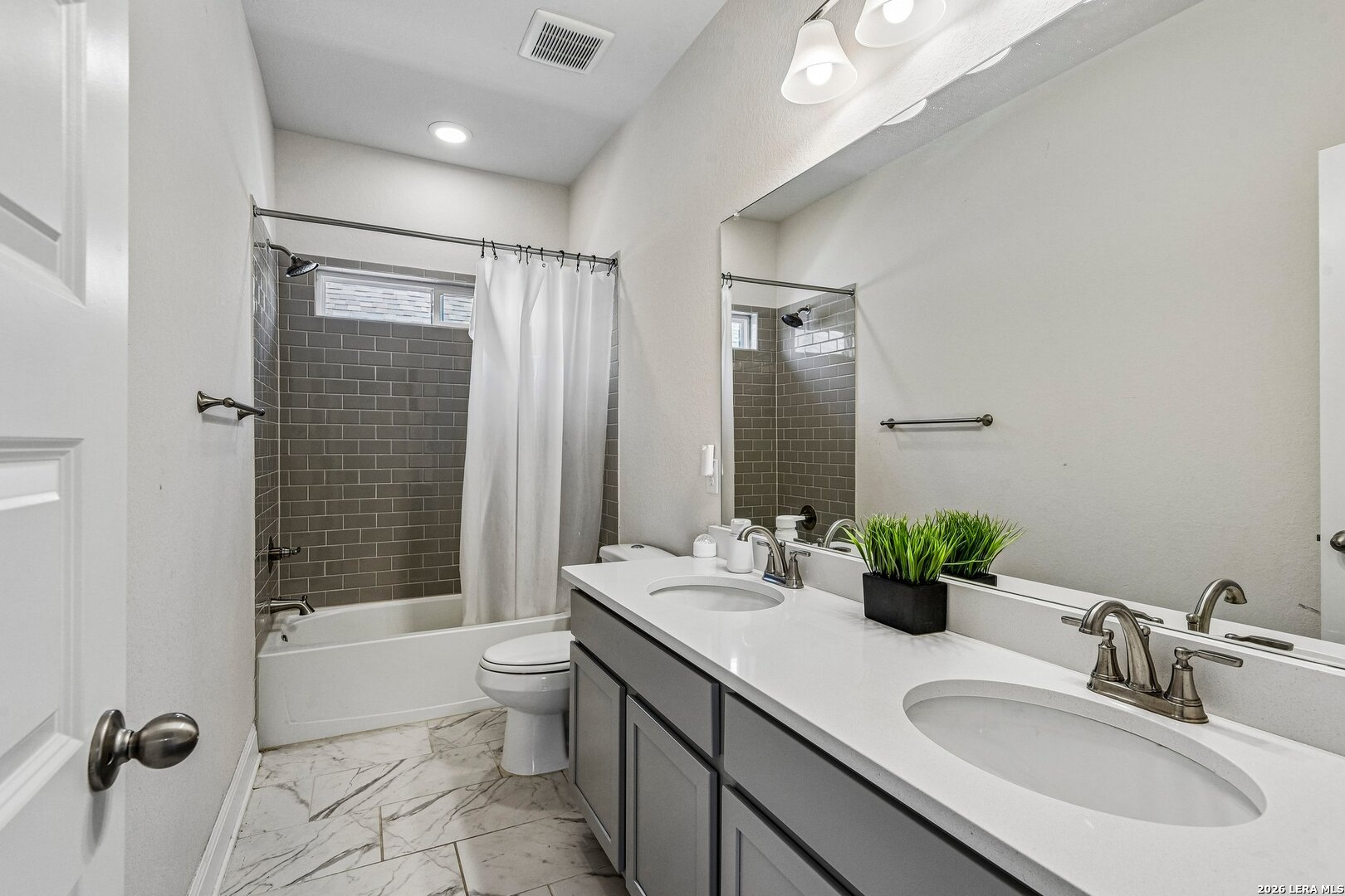 1136 Aidenbaum San Antonio TX 78260