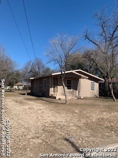 616 W Garden Street Uvalde TX 78801