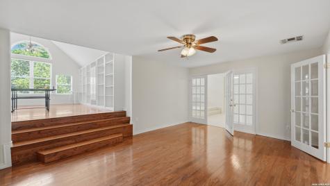134 Spyglass Road Mcqueeney TX 78123