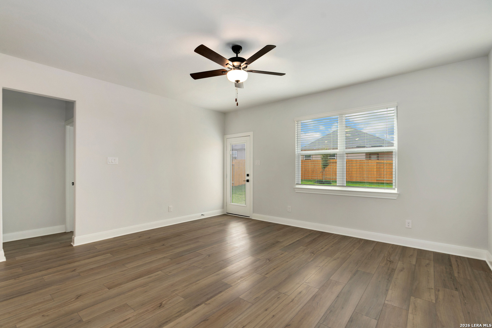6631 Thorpe Hollow Converse TX 78109