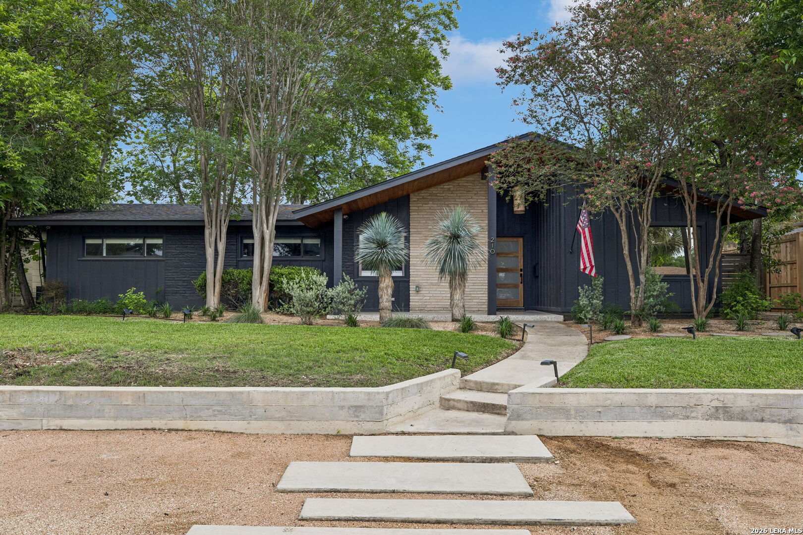 210 Woodcrest Drive San Antonio TX 78209