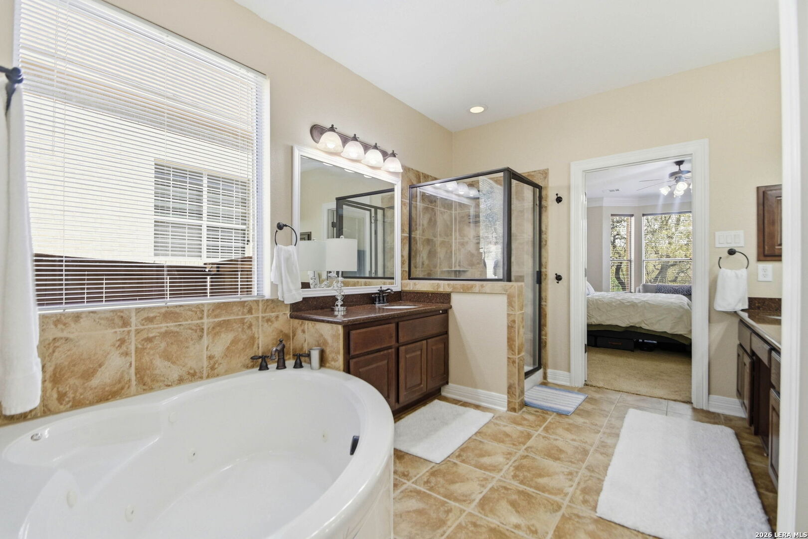 3722 Puesta De Sol San Antonio TX 78261