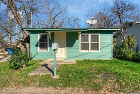 722 Schuessler Street Seguin TX 78155