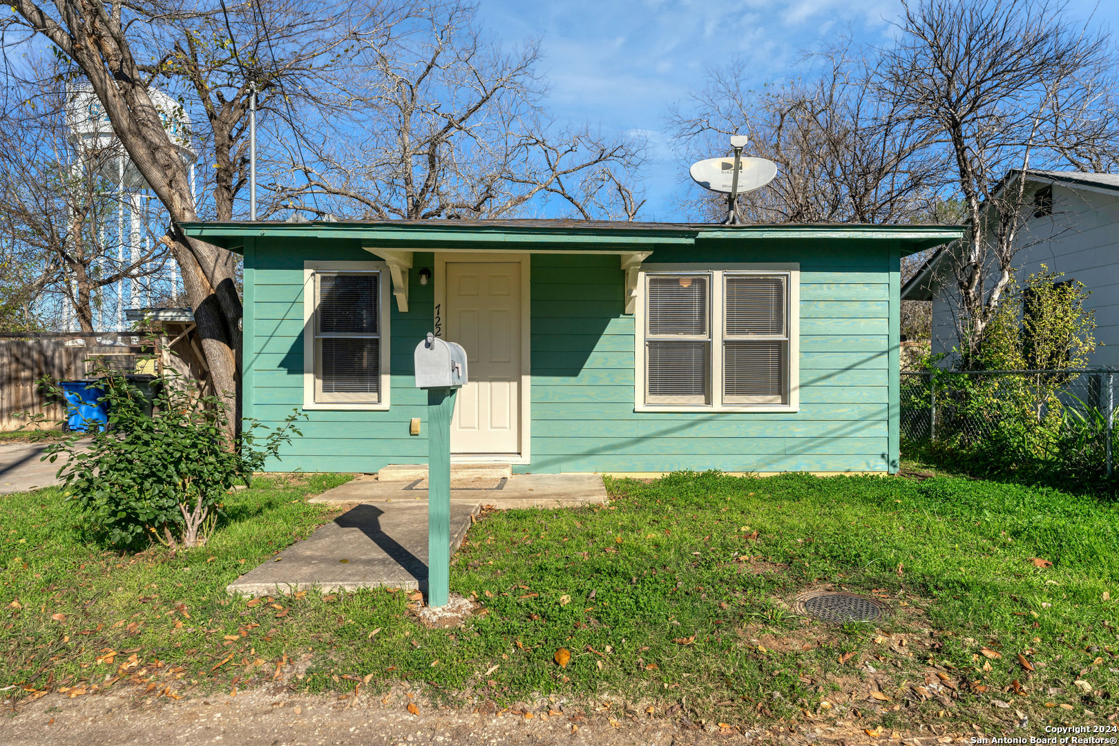 722 Schuessler Street Seguin TX 78155