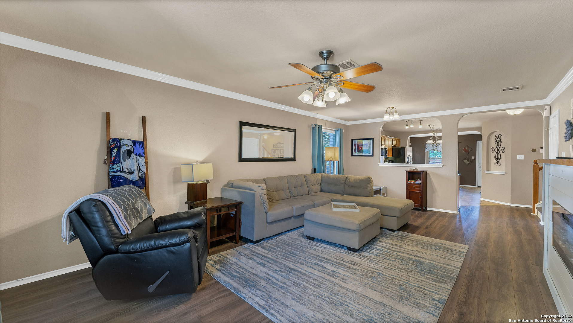 211 San Saba New Braunfels TX 78130