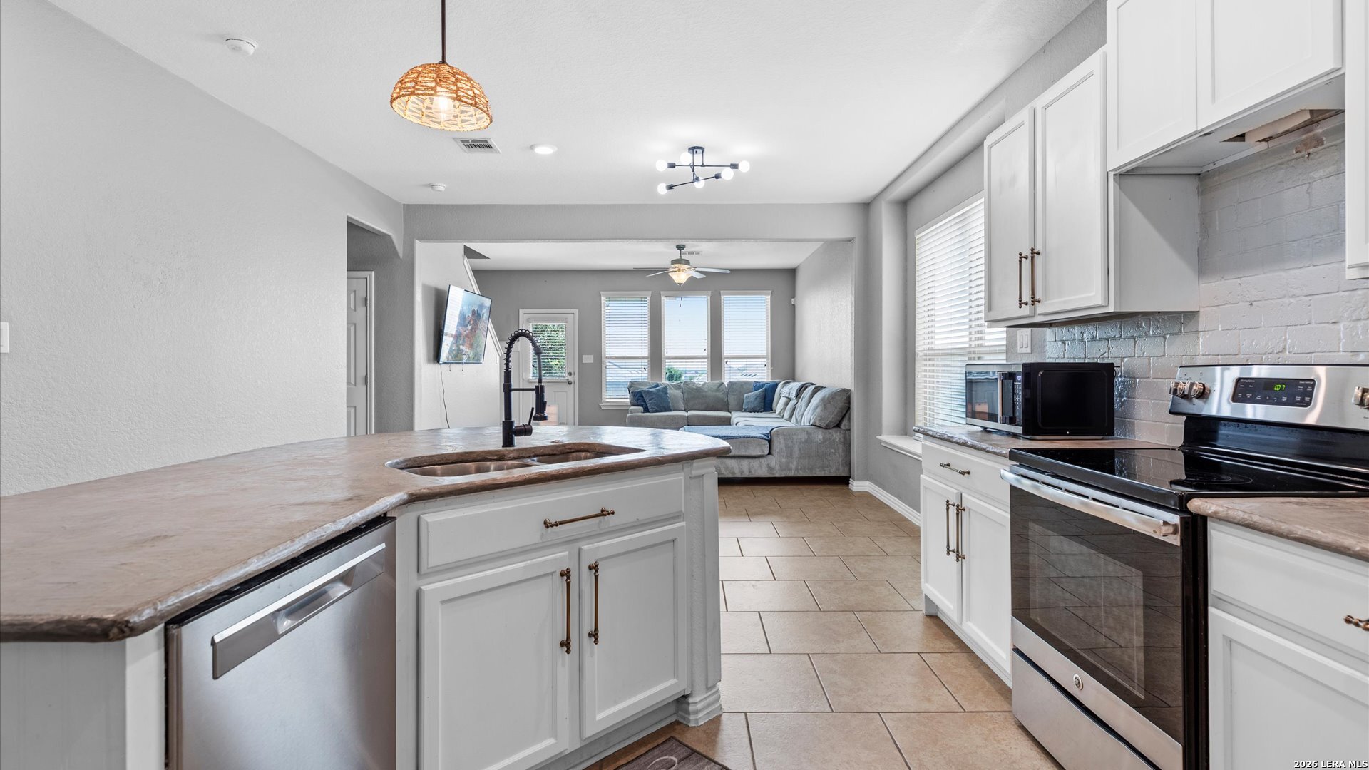 1865 Logan Trail New Braunfels TX 78130