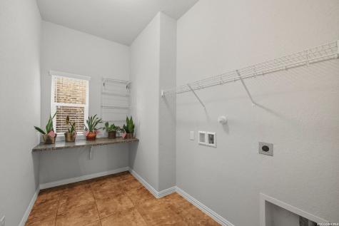 1903 Roaring Fork San Antonio TX 78260