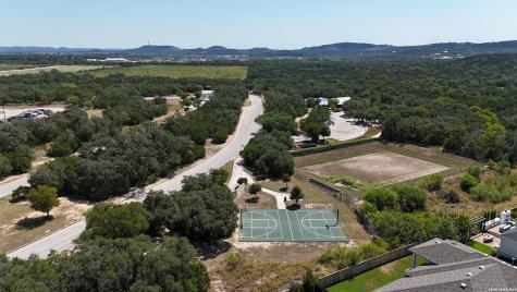 1903 Roaring Fork San Antonio TX 78260