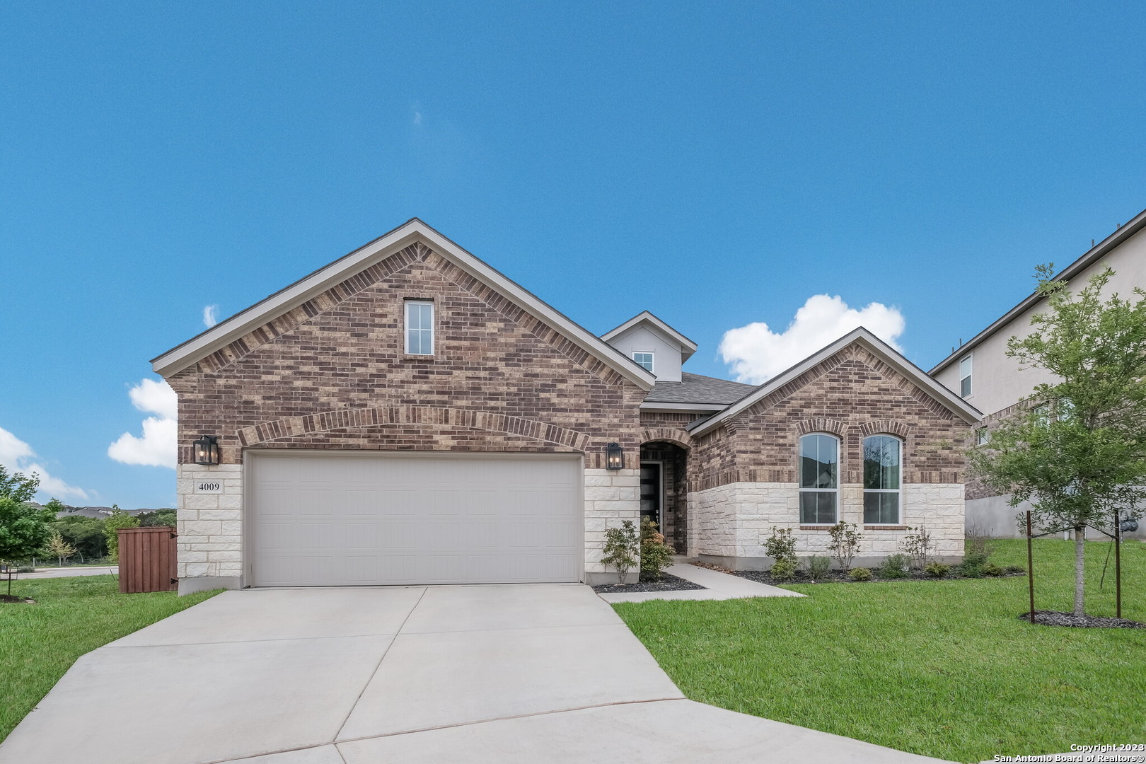 4009 Canaleta San Antonio TX 78261